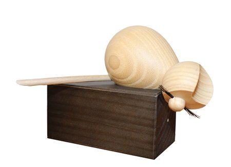 Wooden figure of a natural cat sitting on an edge 11cm