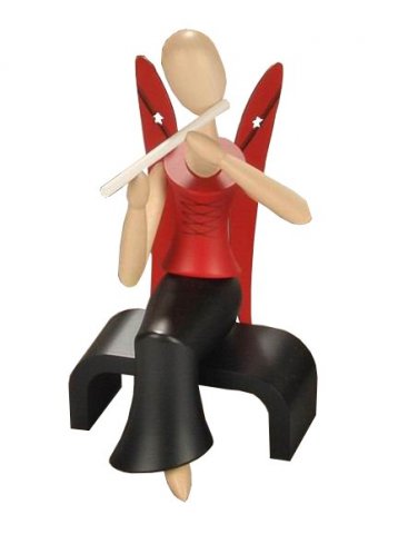 Angel Starhead sitting with violin