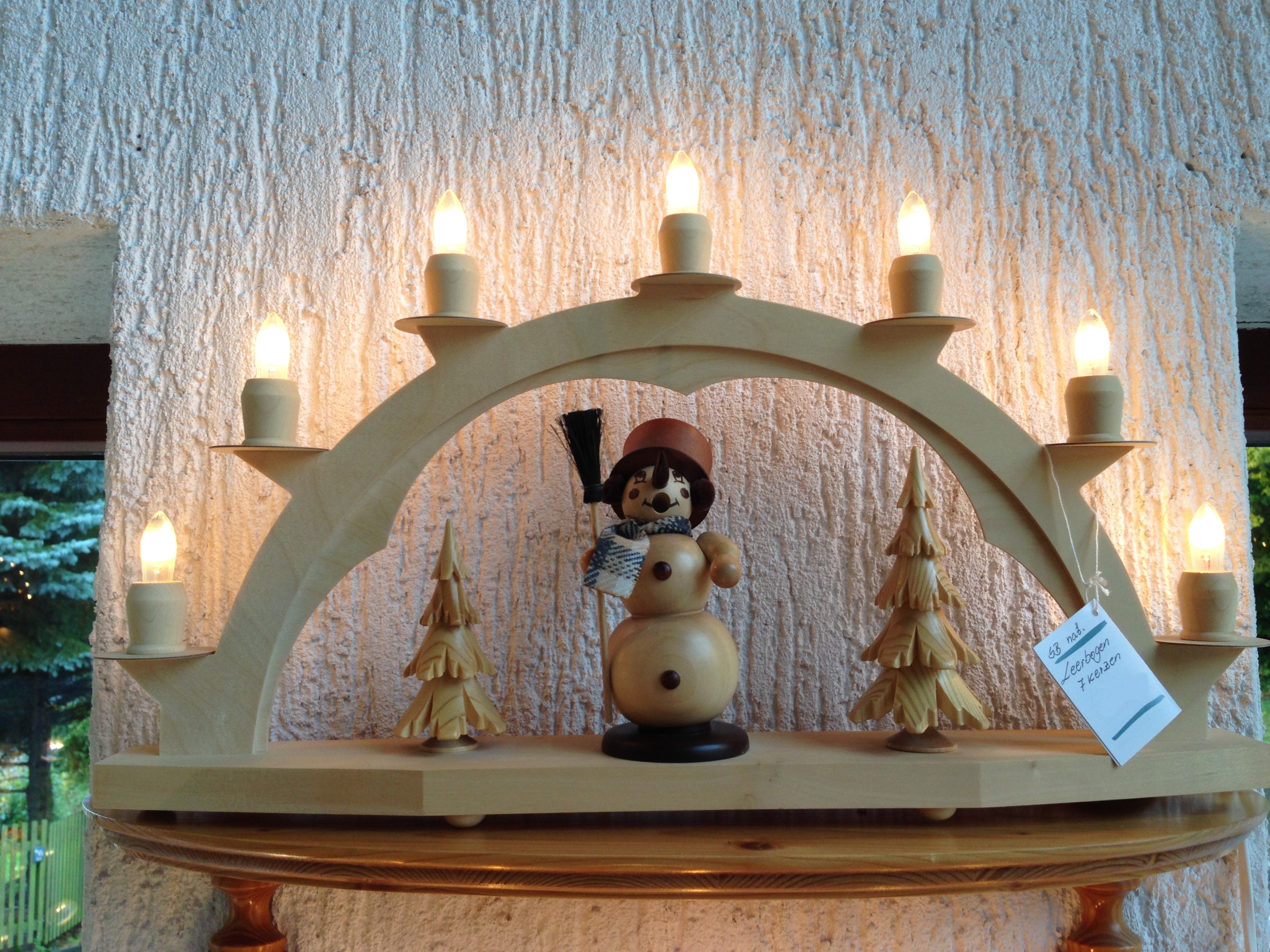 Candle arch made of Erzgebirge wood, natural with 7 electric candles without box - 47 x 28cm