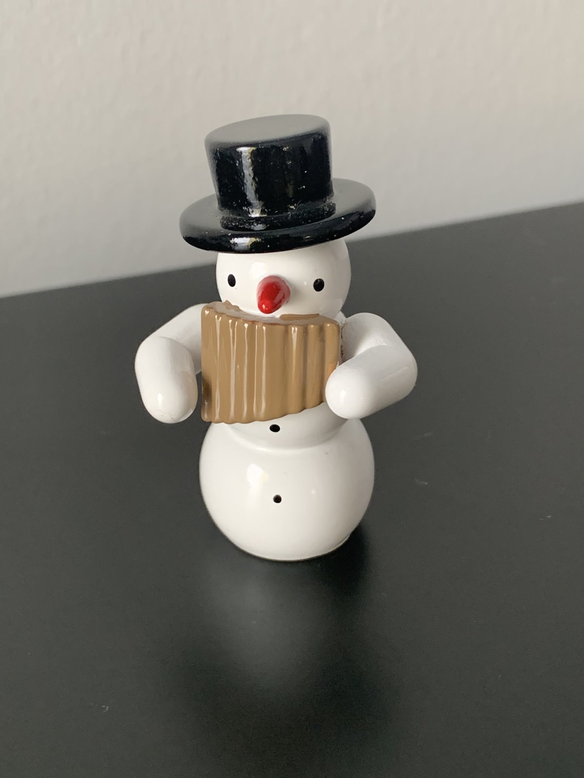 Snowman pan flute decorative figure made of wood 5.5cm